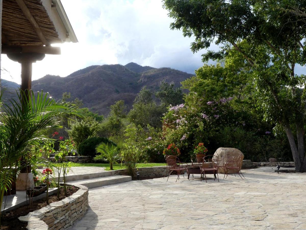 El Pedregal - Hotel En La Naturaleza Alamos Bagian luar foto